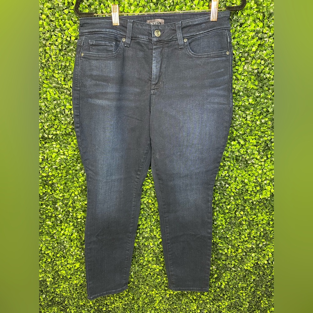 Nwt NYDJ Dark Blue Women's petite Skinny Jeans